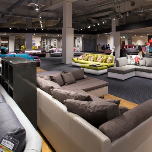 nowoczesne oświetlenie do sklepów meblowych