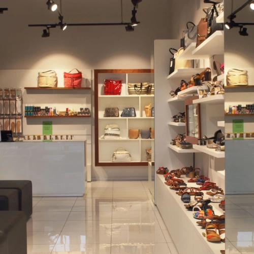 producent oświetlenia do sklepów